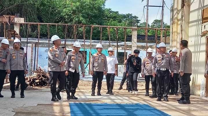 Kapolda Kepri Tinjau Progres Pembangunan SPPG Polresta Tanjungpinang, Target Rampung 45 Hari