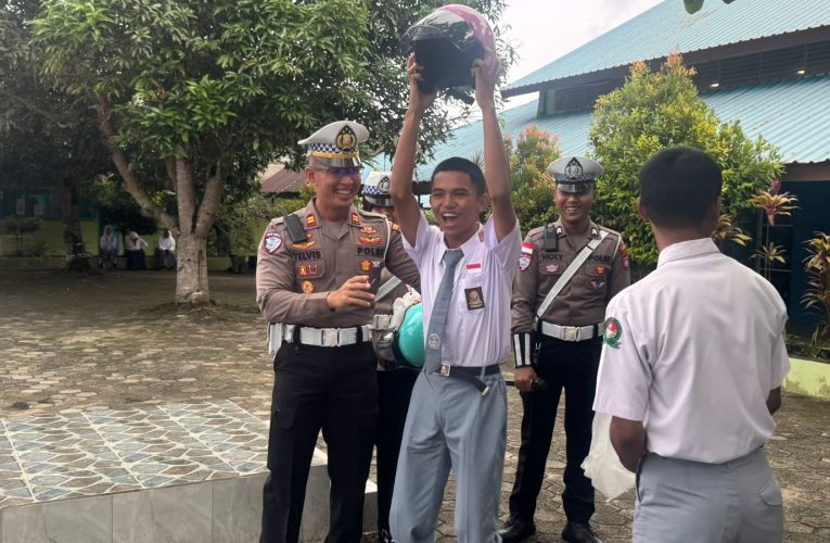 Sambut HUT Lalu Lintas Bhayangkara ke-70, Satlantas Polres Bintan Gelar “Police Go To School”