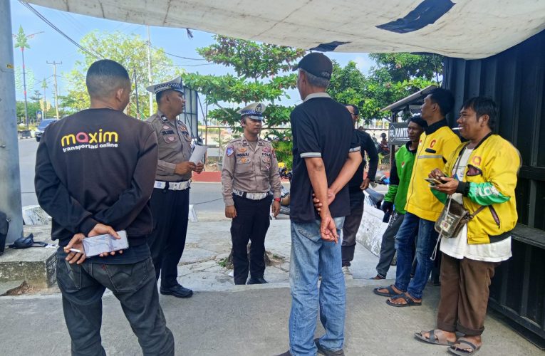 Satlantas Polresta Tanjungpinang Beri Himbauan Tertib Lalu Lintas kepada Ojek Online