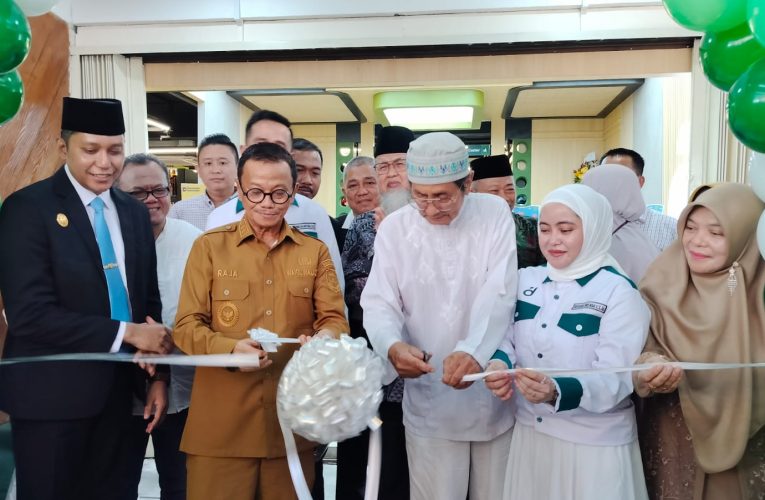 Ketua SMSI dan Wawako Tanjungpinang Puji Perjuangan Pendiri D’Sayur M. Sadmi Alqayum, Inspirasi Bangkitkan UMKM Lokal