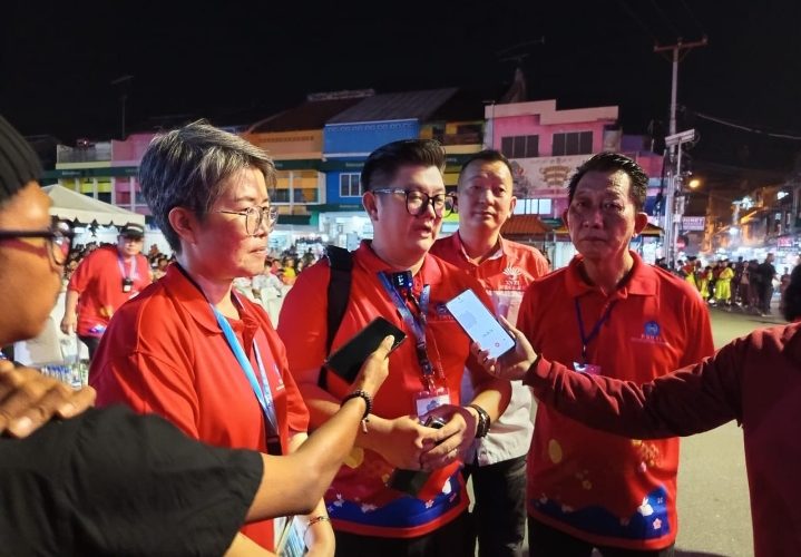 Festival Moon Cake 2025 Tanjungpinang-Kabupaten Bintan Semarak, 1.500 Peserta Pawai Lampion Meriahkan Malam Budaya