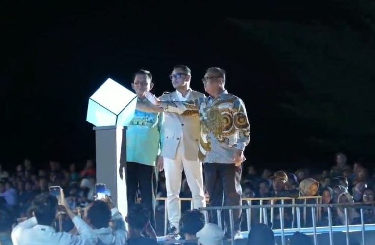 Kepri International Art & Culture 2025 Resmi Dibuka, Ribuan Pengunjung Padati Pelataran Gurindam 12