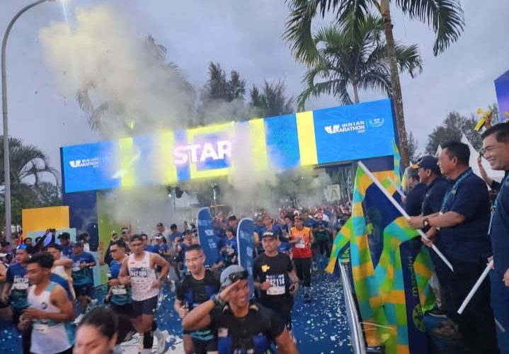 Gubernur Kepri Ansar Ahmad Lepas Peserta Mandiri Bintan Marathon 2025 di Lagoi Bay