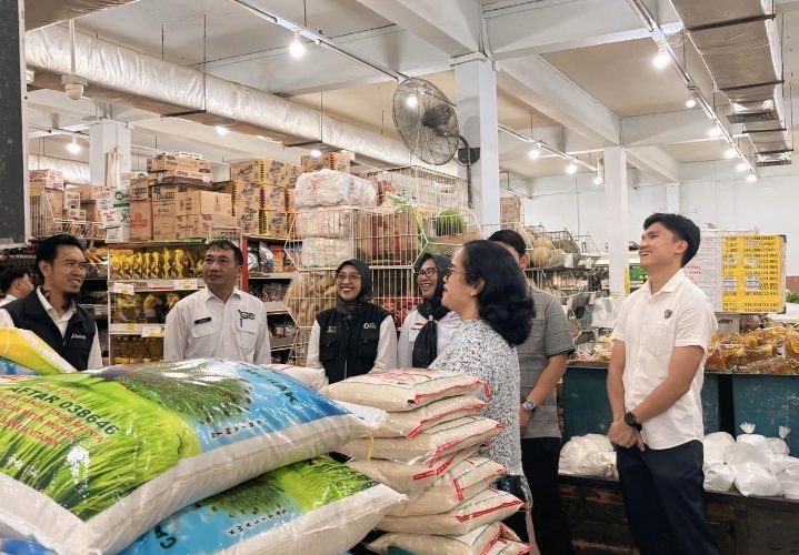 Pastikan Harga Sesuai HET, Satgas Pengendalian Harga Beras Tanjungpinang Gelar Sidak ke Sejumlah Toko dan Retail Modern