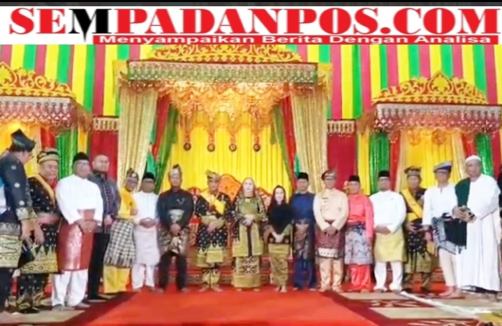 LAM Kepri Anugerahkan Gelar Adat Datok Seri Diwangsa Wira Perdana kepada Ketua MPR RI H. Ahmad Muzani