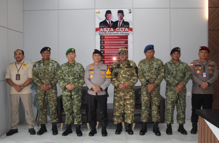 Dandim 0315/Tanjungpinang Hadiri Apel Gelar Pasukan Operasi Lilin Seligi 2025