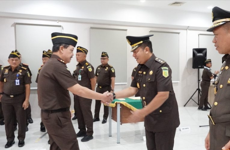 Lantik Aspidum Baru, Kajati Kepri J. Devy Sudarso Tekankan Profesionalitas dan Integritas