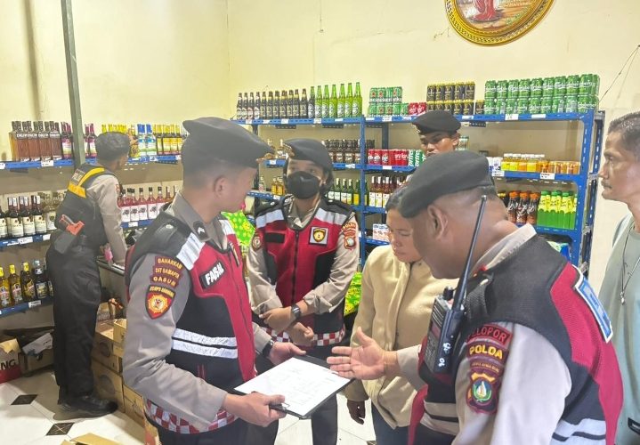 Polda Kepri Amankan 16 Penjual Miras Ilegal di Batam, 93 Botol Disita dan Seluruhnya Jalani Sidang Tipiring