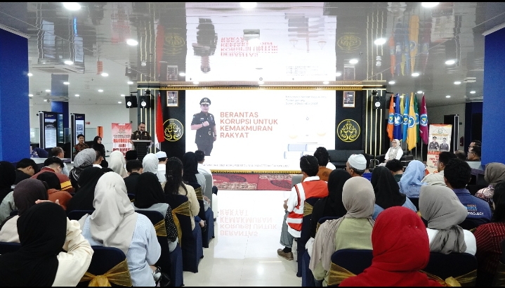 Kejati Kepri Gelar Kuliah Umum HARKORDIA 2025 di UMRAH: Tanamkan Integritas, Bentuk Generasi Antikorupsi