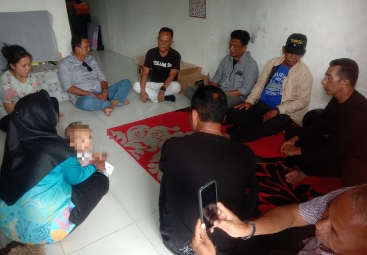 Aliansi Masyarakat Bintan Utara Jenguk Diah Ayu, Warga Tanjung Uban yang Baru Pulang dari Kamboja