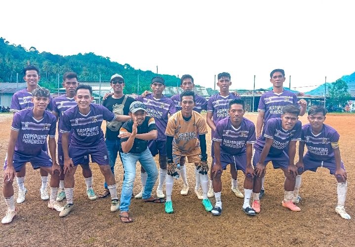 Club Siput Lemak Tembus Semifinal Open Turnamen Mini Soccer Desa Pesisir Timur