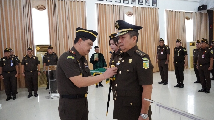 Kajati Kepri Lantik Asisten Pemulihan Aset, Dorong Optimalisasi Pengembalian Aset Negara