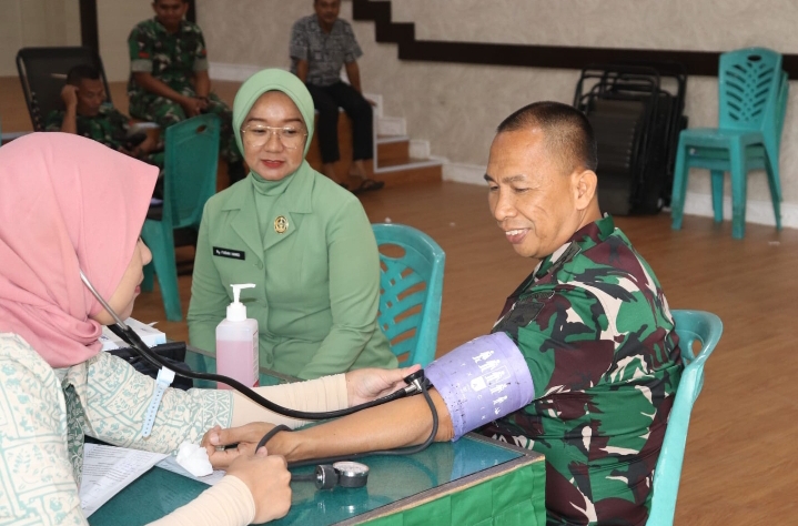Dandim 0315/Tanjungpinang Ikut Donor Darah Peringati HUT Persit ke-80 Tahun 2026