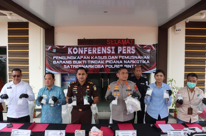 Polres Bintan Sikat Jaringan Pengedar Narkotika, 2 Kilogram Sabu Berhasil Diamankan