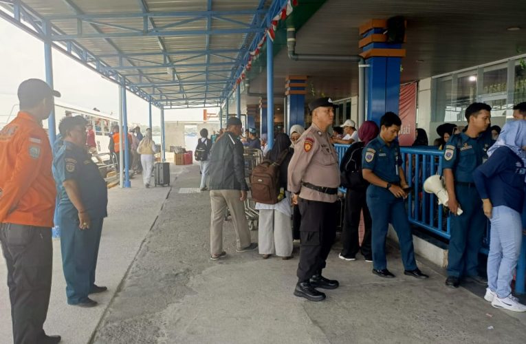 Polresta Tanjungpinang Pastikan Pengamanan Arus Penumpang Lebaran Berjalan Aman dan Terkendali