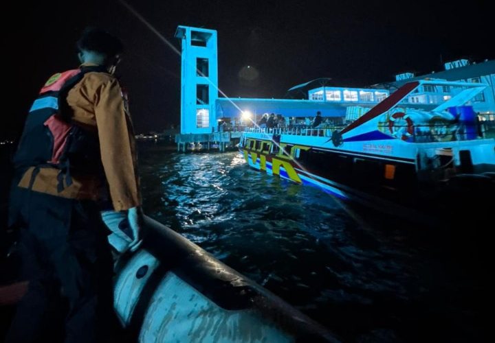 Penumpang Speed Boat Karunia Jaya Terjatuh ke Laut di Perairan Karimun, Tim SAR Lakukan Pencarian