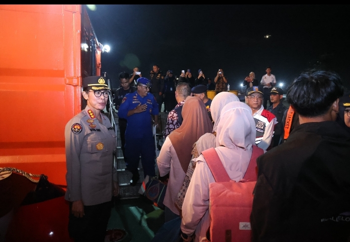 Polda Kepri Pantau Arus Balik Mudik Gratis Lebaran 2026 di Batam, 142 Pemudik Tiba dengan Aman