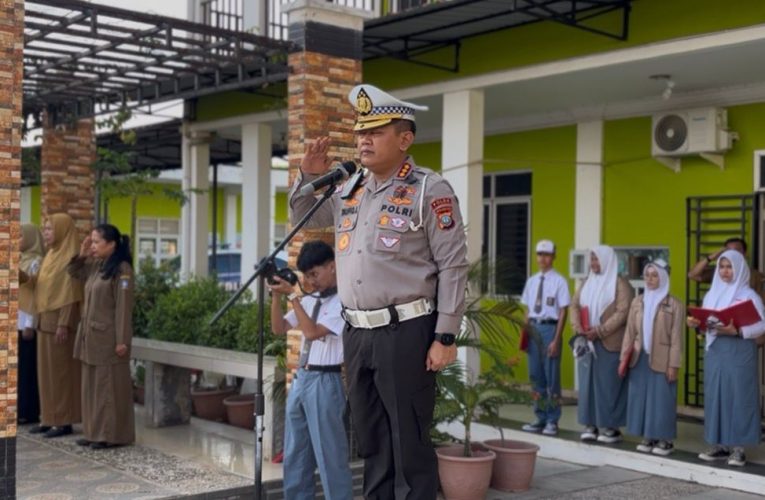 Ditlantas Polda Kepri Edukasi Pelajar Lewat “Police Goes To School”, Tekan Angka Kecelakaan Lalu Lintas