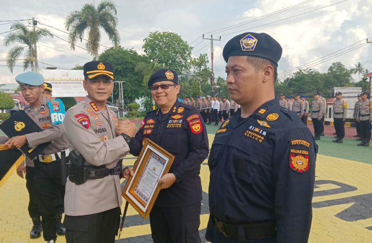 Kapolresta Tanjungpinang Beri Penghargaan Bea Cukai atas Sinergi Ungkap Kasus 2 Kg Sabu