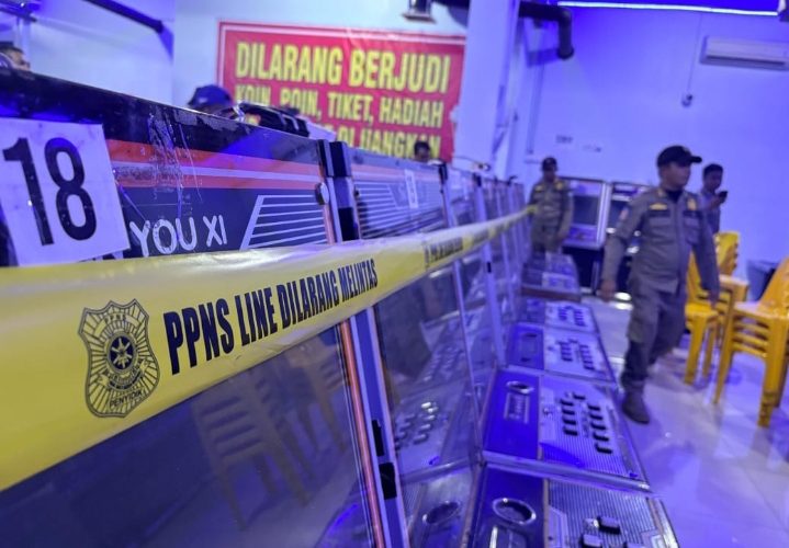 Tim Gabungan Segel Mesin Gelper Kijang Game Zone di Bintan Timur, Aktivitas Usaha Dihentikan Sementara