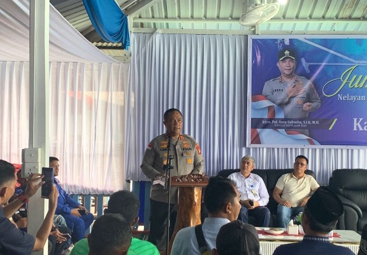 Jumat Curhat Kapolda Kepri Bersama Nelayan Jemaja, Perkuat Sinergi Polri dan Masyarakat Pesisir