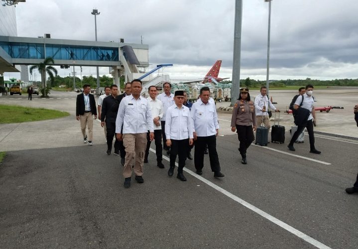 Polsek Bandara RHF Tanjungpinang Amankan Kedatangan Menteri P2MI, Kunjungan Berjalan Lancar