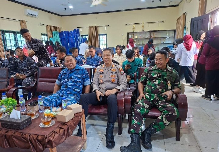 Kapolsek Tanjungpinang Timur Hadiri Donor Darah HIMATIKA UMRAH, Dorong Kepedulian dan Solidaritas Kemanusiaan