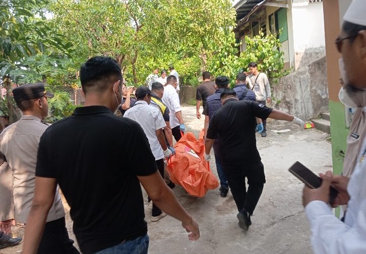 Pria Ditemukan Tewas Tergantung di Kamar Mandi Kos di Tanjungpinang