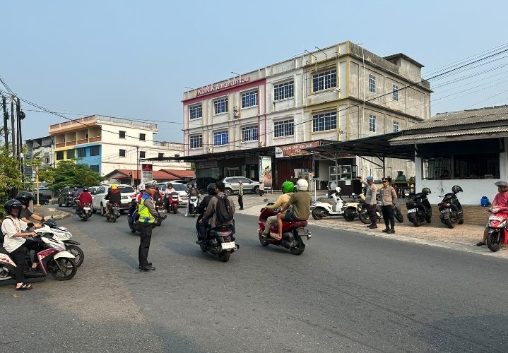 Gatur Pagi, Polresta Tanjungpinang Pastikan Arus Lalu Lintas Aman dan Lancar