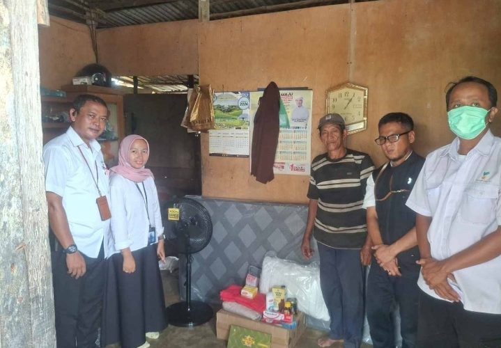 Kemensos Salurkan Bantuan Atensi dan Kewirausahaan untuk Warga Tanjungpinang
